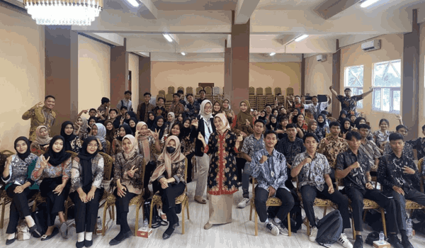 Sukses Mengadakan Seminar SDM Pariwisata 5.0